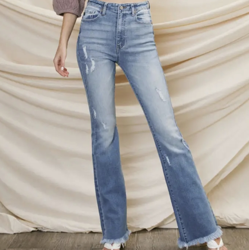 Kancan NWT High Rise Raw Hem Flare Jeans